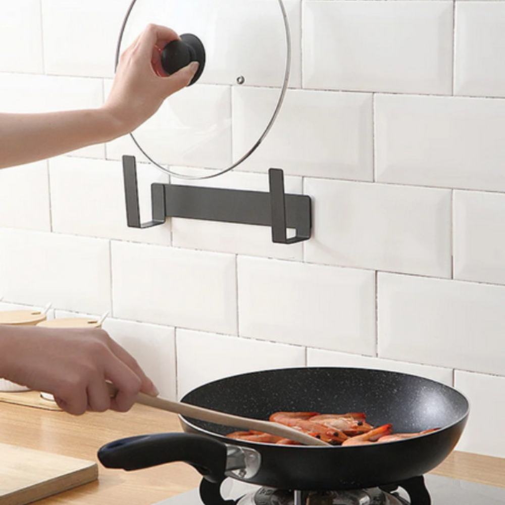 Suport pentru capace de oala in bucatarie autoadeziv Koken Organizator de bucatatrie ecologic 24 x 5 cm, Anticoroziv, Otel, Negru